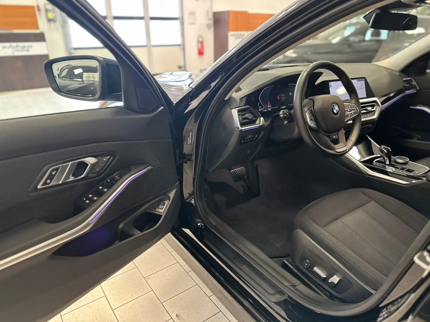 320d xDrive HUD/Laser/Park&Driv&BremsAss/LenkrHz