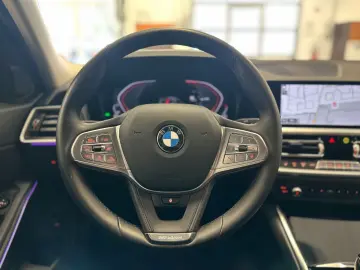 320d xDrive HUD/Laser/Park&Driv&BremsAss/LenkrHz