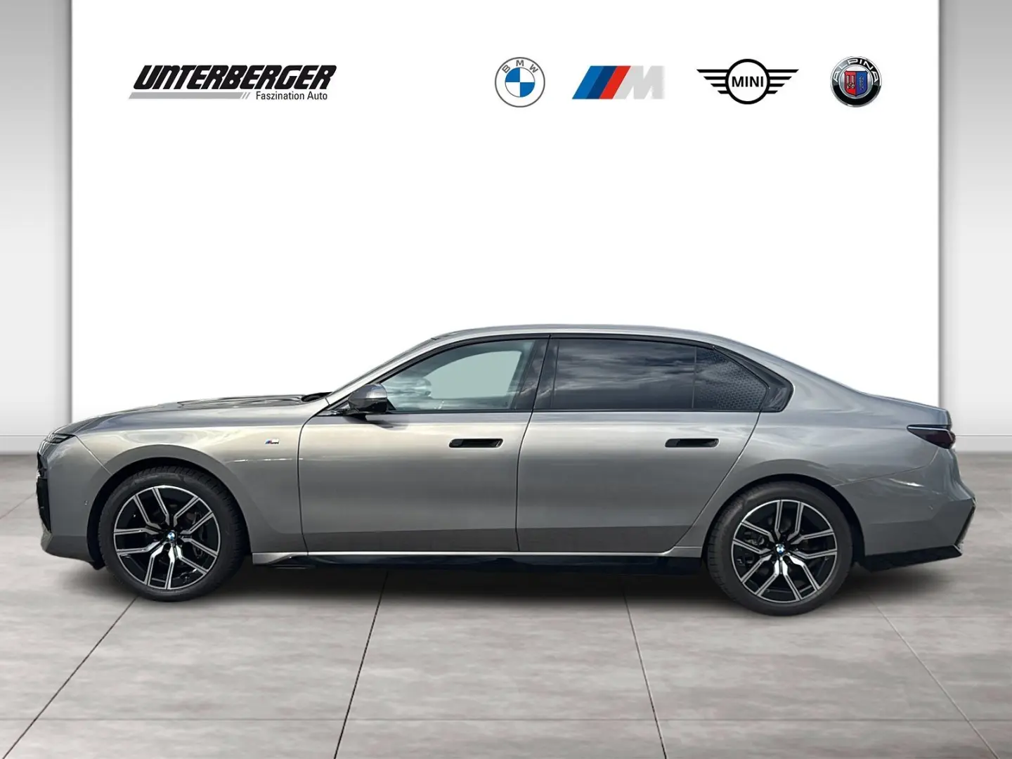 740d xDrive Limousine M Sport DA Prof. PA Prof. 