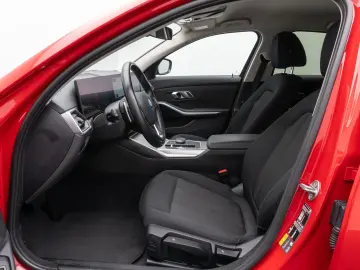 330e xD Kamera DAB CockPitPro AHK Komfort LED
