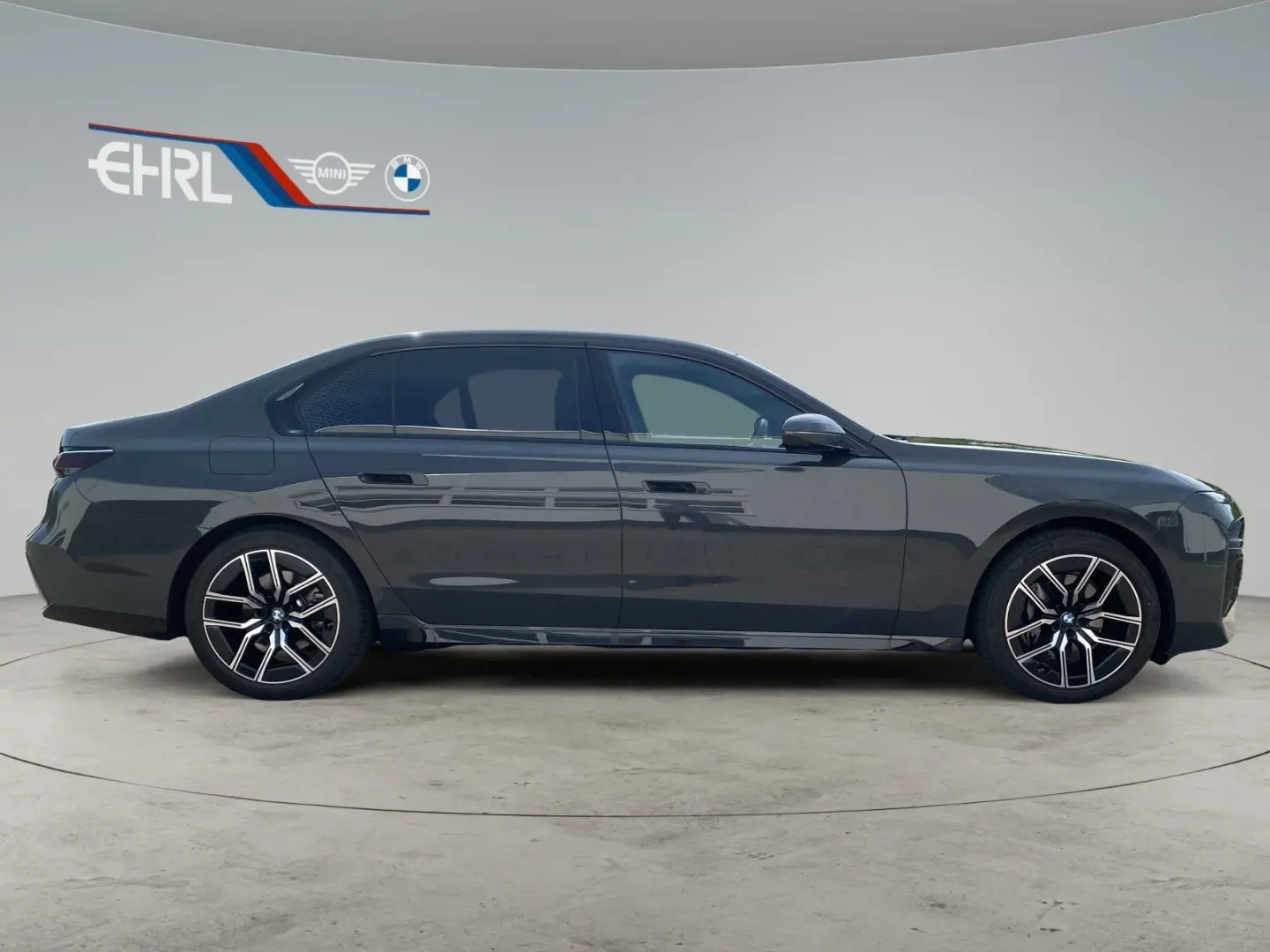740d xDrive 30% UPE-Nachlass | SITZBELÜFTUNG