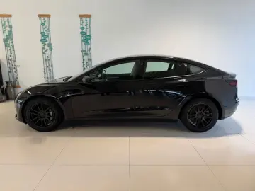 Model 3 Long Range Dual 79 kWh AWD Navigation...