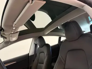 Model 3 Long Range Dual 79 kWh AWD Navigation...