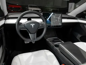 Model Y Long Range Dual Motor AWD*Supercharger*