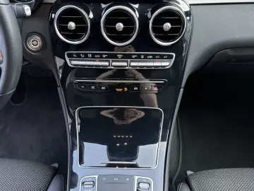 GLC 300e 4Matic AMG-Line NAV+LED+CARPLAY+KAMERA