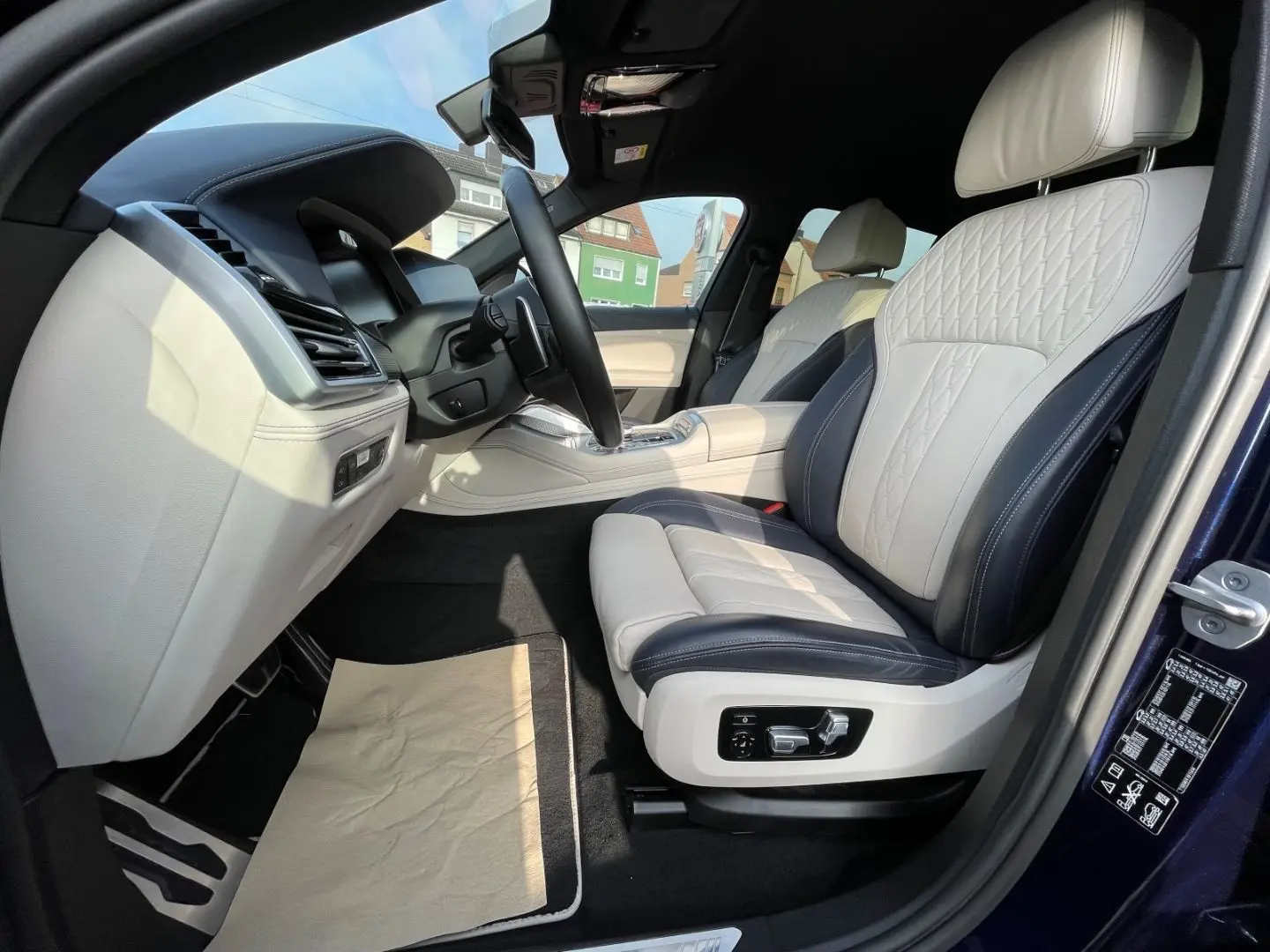 X6 xDrive40d M SPORT INTEGRAL DAP CRYSTAL ICONIC