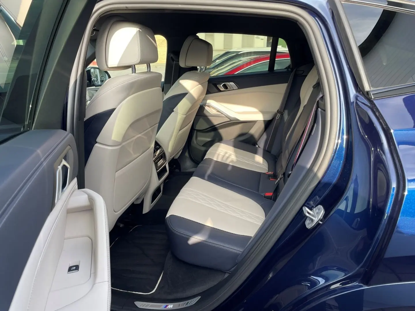 X6 xDrive40d M SPORT INTEGRAL DAP CRYSTAL ICONIC