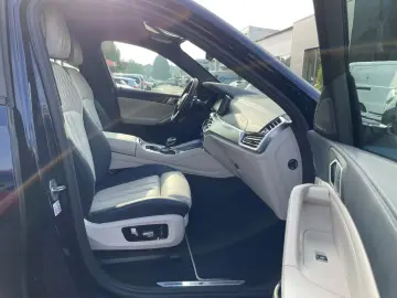 X6 xDrive40d M SPORT INTEGRAL DAP CRYSTAL ICONIC