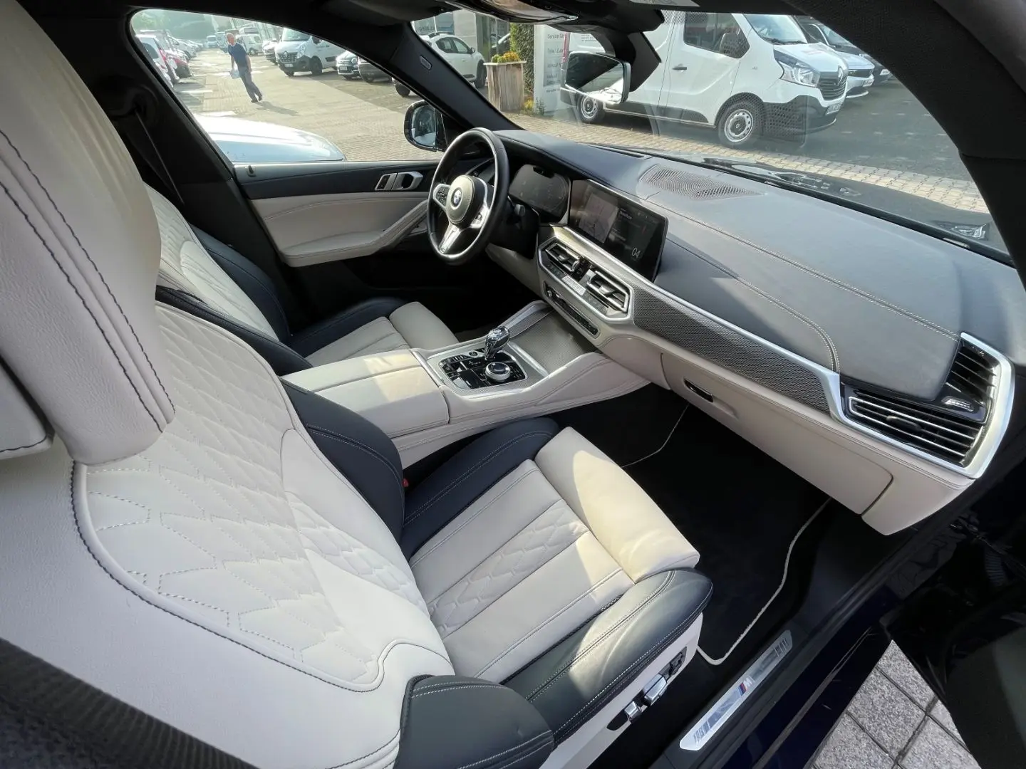 X6 xDrive40d M SPORT INTEGRAL DAP CRYSTAL ICONIC