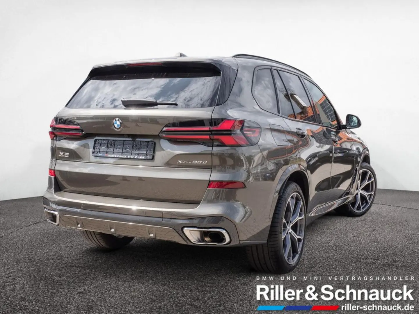X5 xDrive 30d M-Sport PDC SHZ NAVI AHK 360° H/K