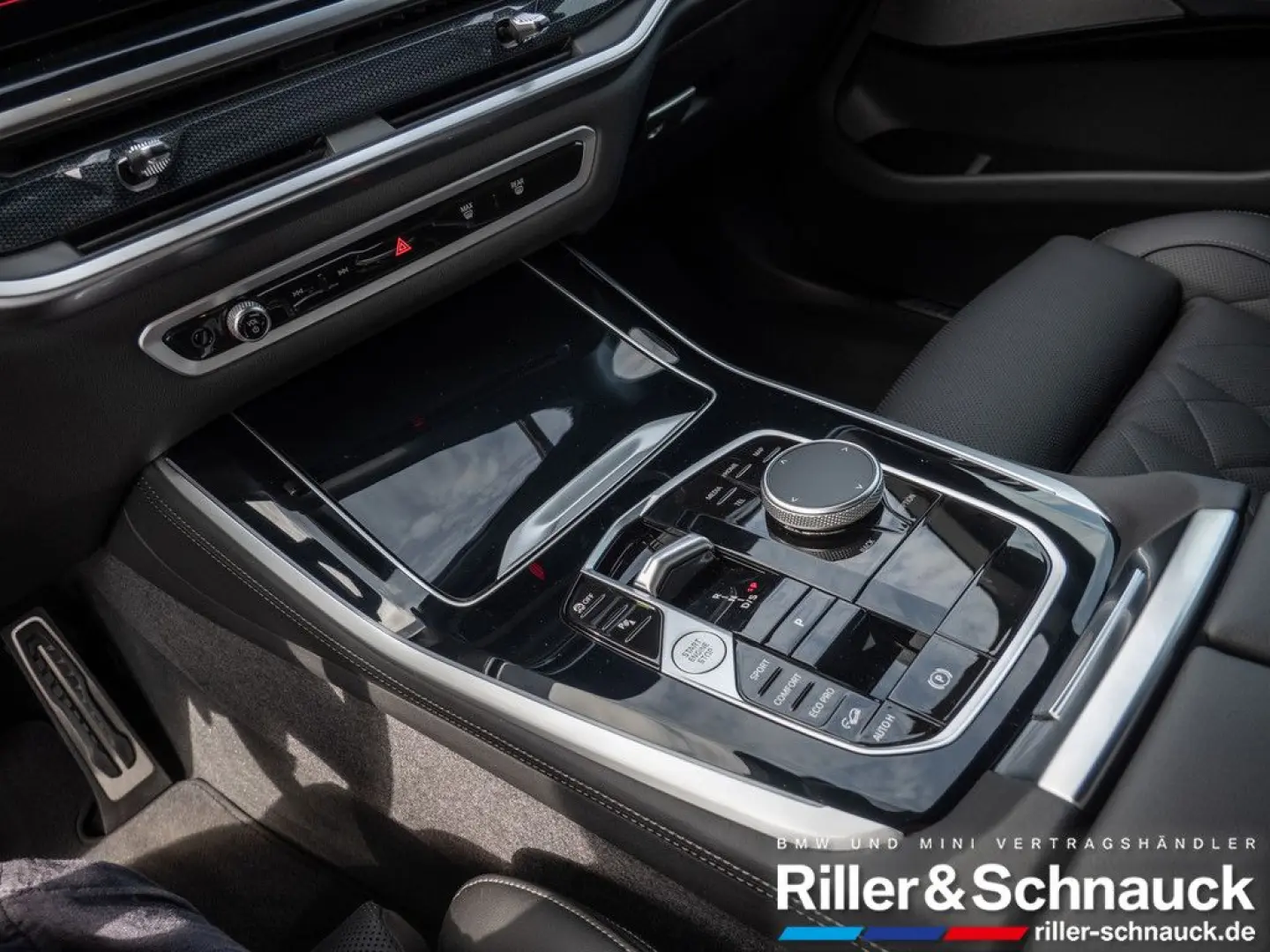 X5 xDrive 30d M-Sport PDC SHZ NAVI AHK 360° H/K