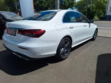 E 300e AMG Line *LED*SHZ*2 Jahre JS-Garantie*