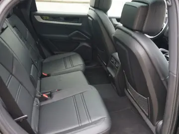 Cayenne Coupe*Pano*Head Up*360 Kamera*HD Matrix