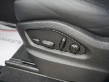 Cayenne Coupe*Pano*Head Up*360 Kamera*HD Matrix