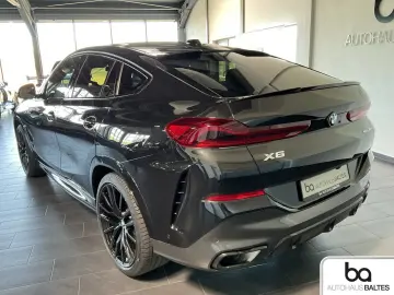 X6 xDrive 30d M Sport 22/Pano/Luft/4ZAAC/HK/Icon