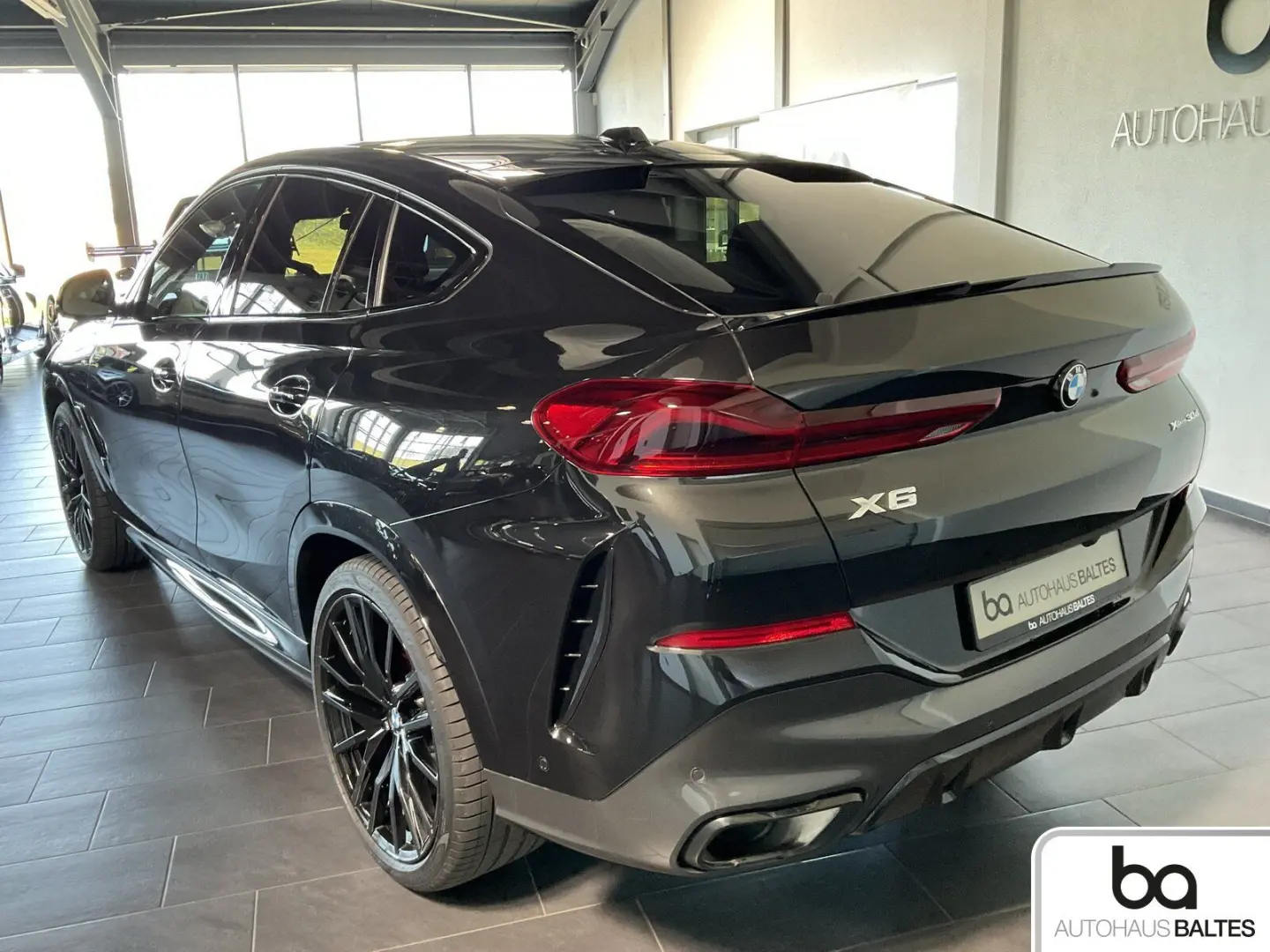 X6 xDrive 30d M Sport 22/Pano/Luft/4ZAAC/HK/Icon