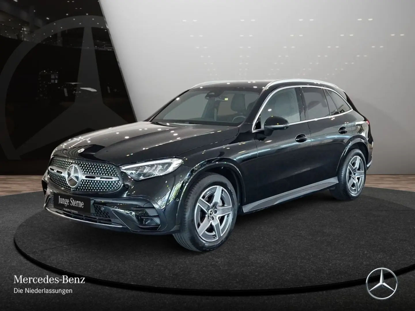GLC 300 4M AMGAdv+/360/AHK/Stdhzg/Adv+/Memo