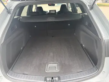 Corolla TS 1.8 Hybrid Team D **TECHNIKPAKET**