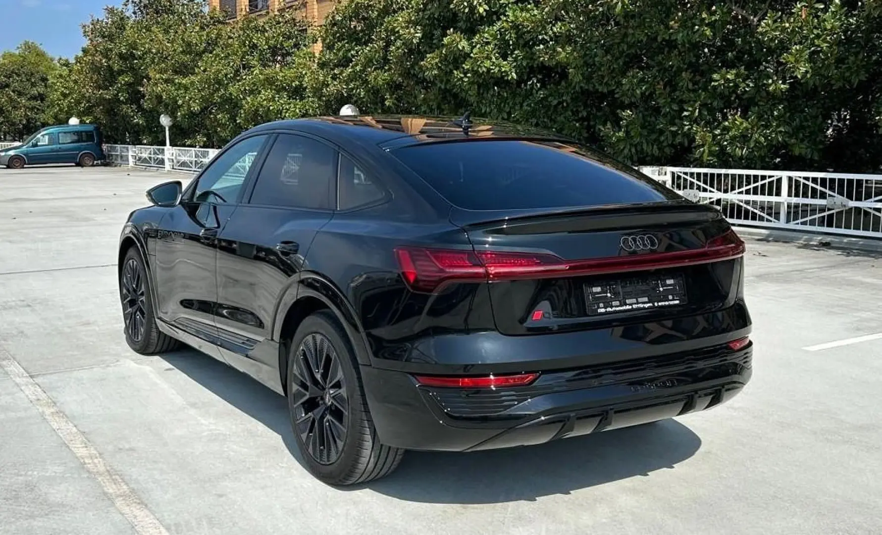 Q8 Sportback e-tron 55 quattro S line NP:113¤