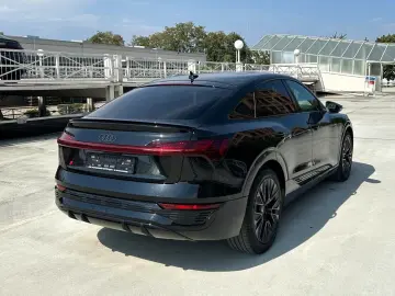 Q8 Sportback e-tron 55 quattro S line NP:113¤