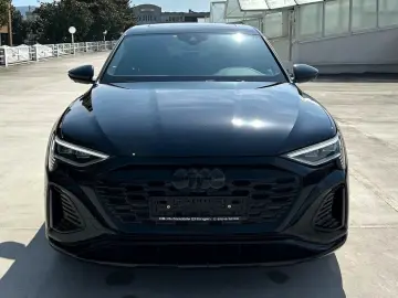 Q8 Sportback e-tron 55 quattro S line NP:113¤