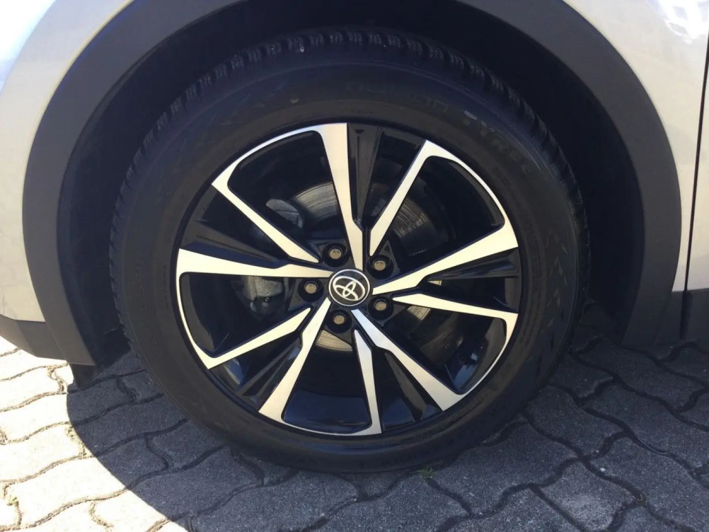 C-HR 1.8 Hybrid FWD Team Deutschland SHZ ACC LED