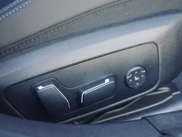 M340i xDrive Limousine HiFi DAB LED GSD Shz
