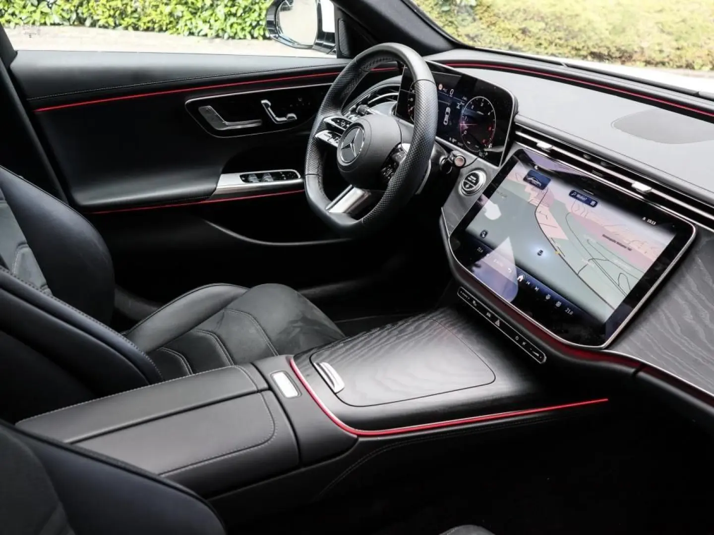 E 450 d 4M AMG-Sport/Pano/Digital/360/Distr/19''