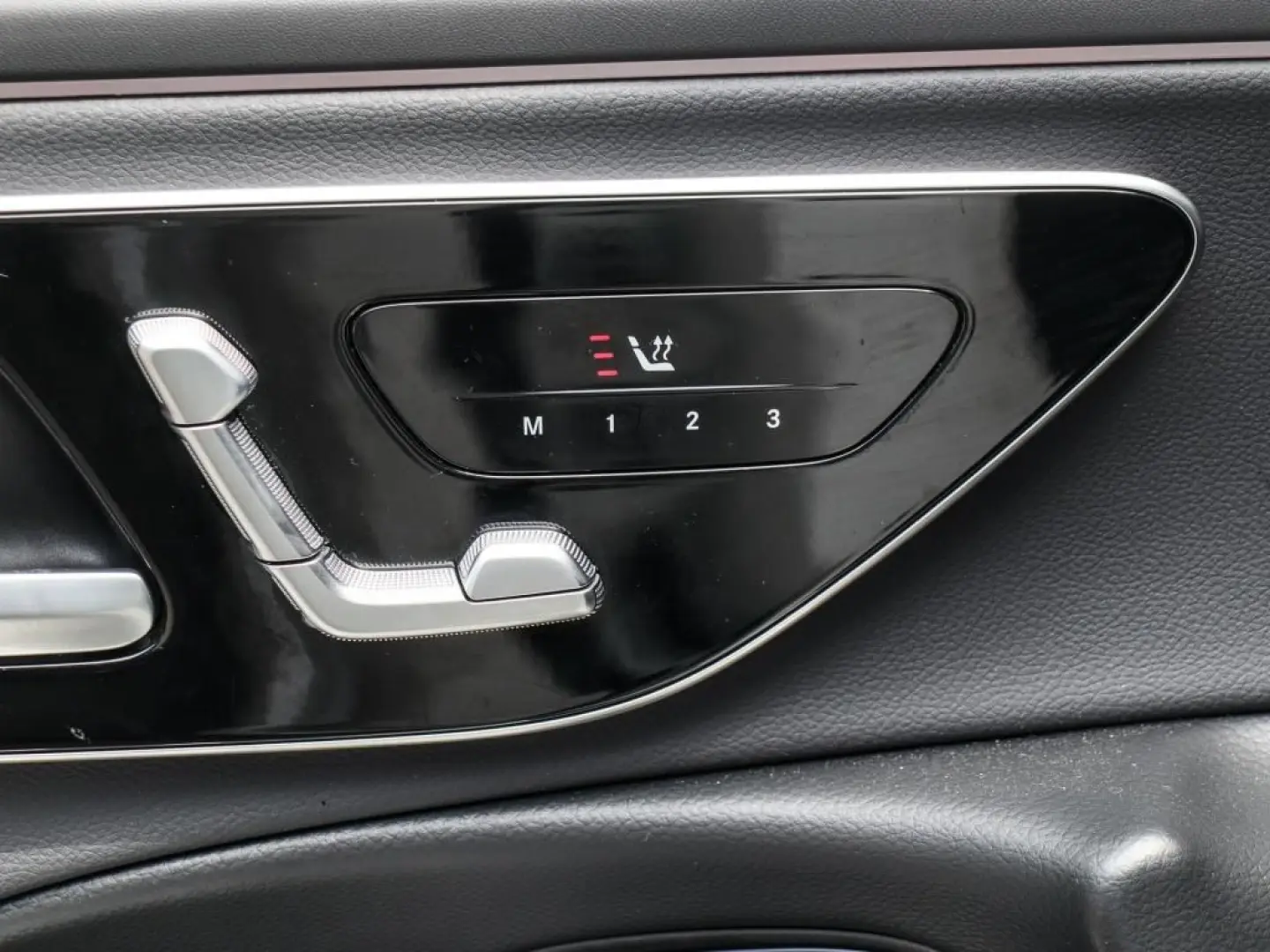 E 450 d 4M AMG-Sport/Pano/Digital/360/Distr/19''