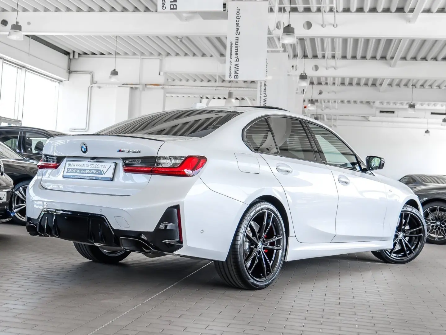 M340i xDrive MSportPro AHK ACC Schiebedach HeadU