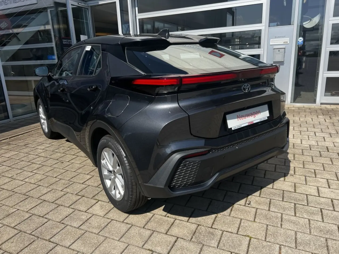 C-HR 1.8 Hybrid Business Edition
