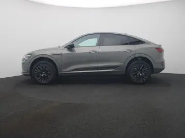 Q8 Sportback e-tron 50 quattro S line LED Navi