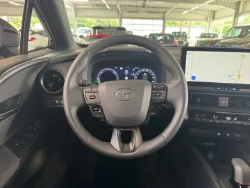 C-HR 1.8 Hybrid Team D