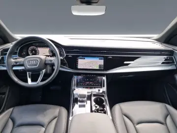 Q8 55 TFSI e qu MATRIX Luft AHK ACC HuD 21