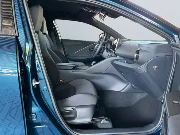 C-HR 1.8 Hybrid Team D *LED*ACC*CAM*SmartKey*TWA