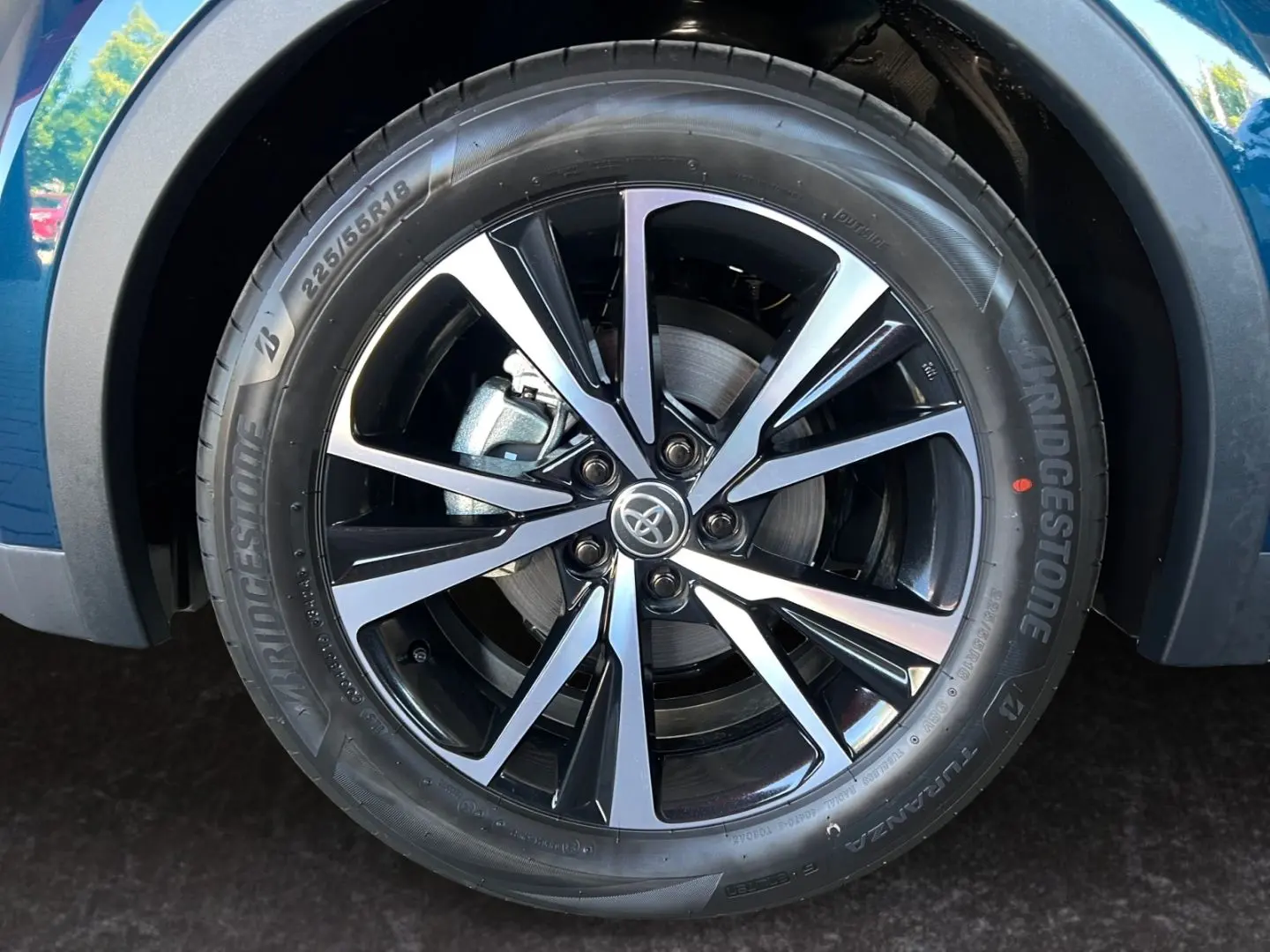 C-HR 1.8 Hybrid Team D *LED*ACC*CAM*SmartKey*TWA