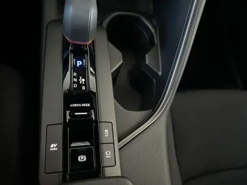 C-HR 1.8 Hybrid Team D *LED*ACC*CAM*SmartKey*TWA