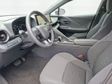 C-HR Hybrid Team D +Smartphone-Integration +Kame