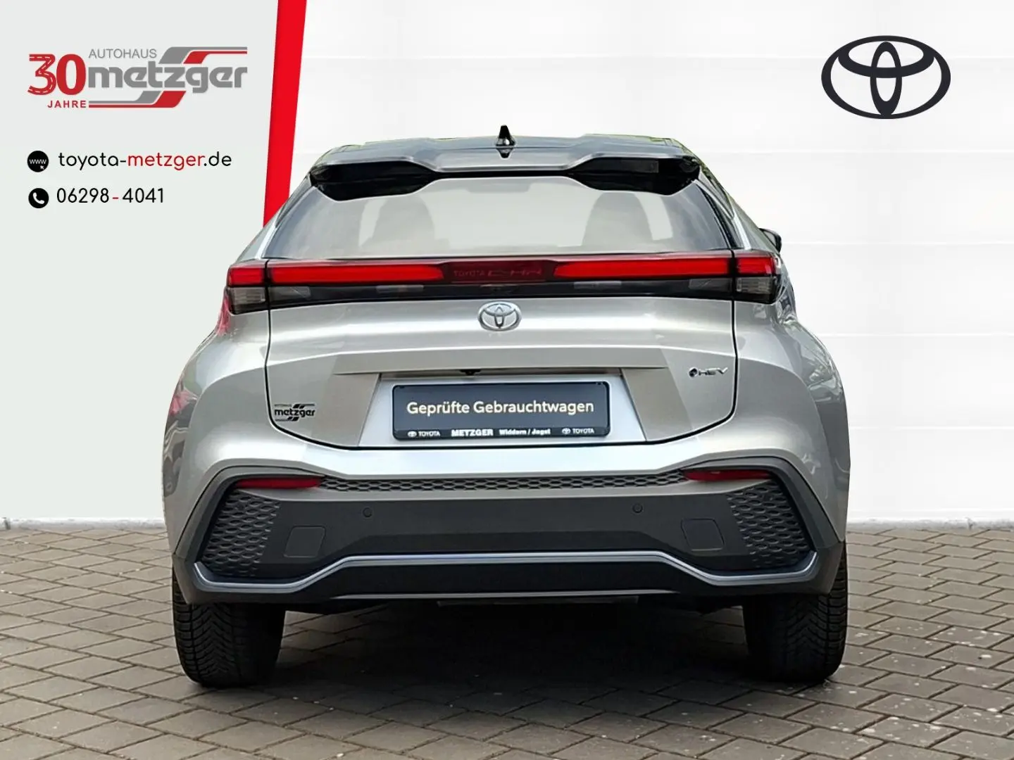 C-HR Hybrid Team D +Smartphone-Integration +Kame