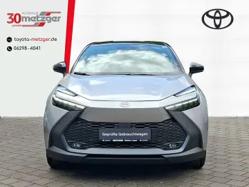 C-HR Hybrid Team D +Smartphone-Integration +Kame