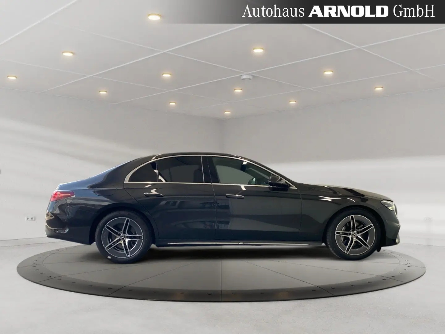 E 450 4M AMG-Line PanoD. Digital-Light Memory !