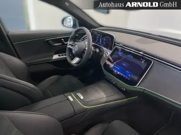 E 450 4M AMG-Line PanoD. Digital-Light Memory !