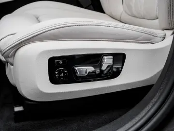 X6 xDrive40d LASER+AHK+PANO+DA PROF+360°+HuD