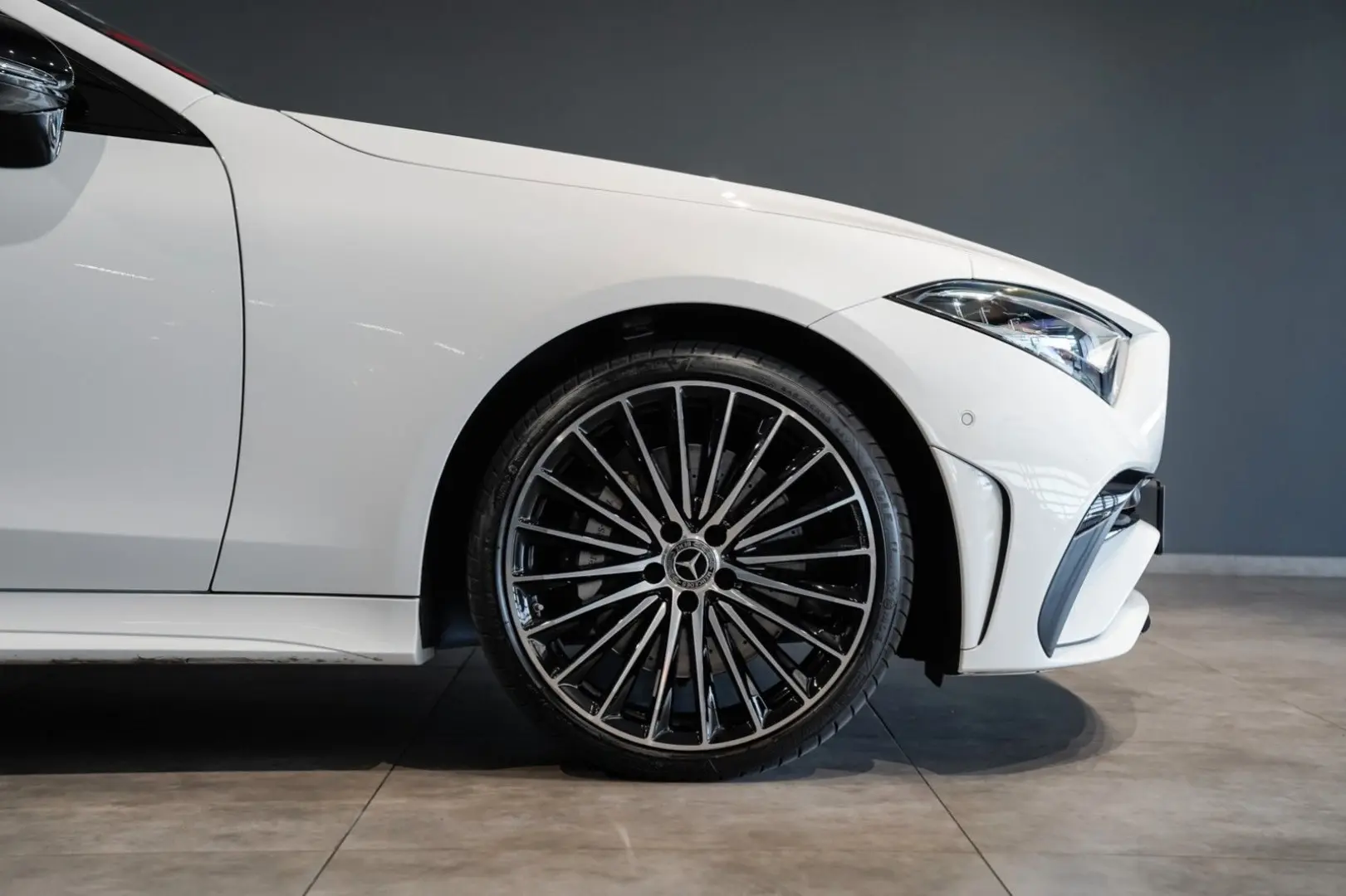CLS 300 d 4M AMG-Night Paket-Burmester-S.Dach