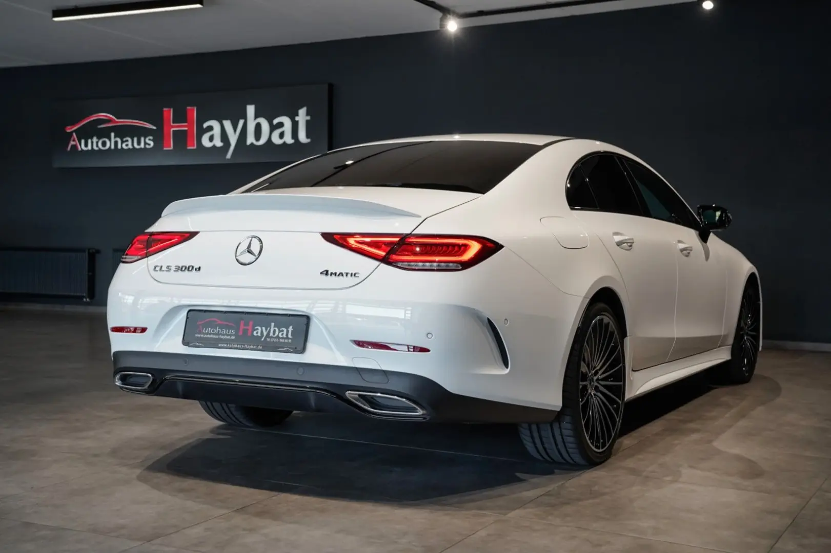 CLS 300 d 4M AMG-Night Paket-Burmester-S.Dach