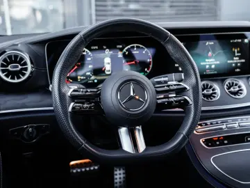CLS 300 d 4M AMG-Night Paket-Burmester-S.Dach
