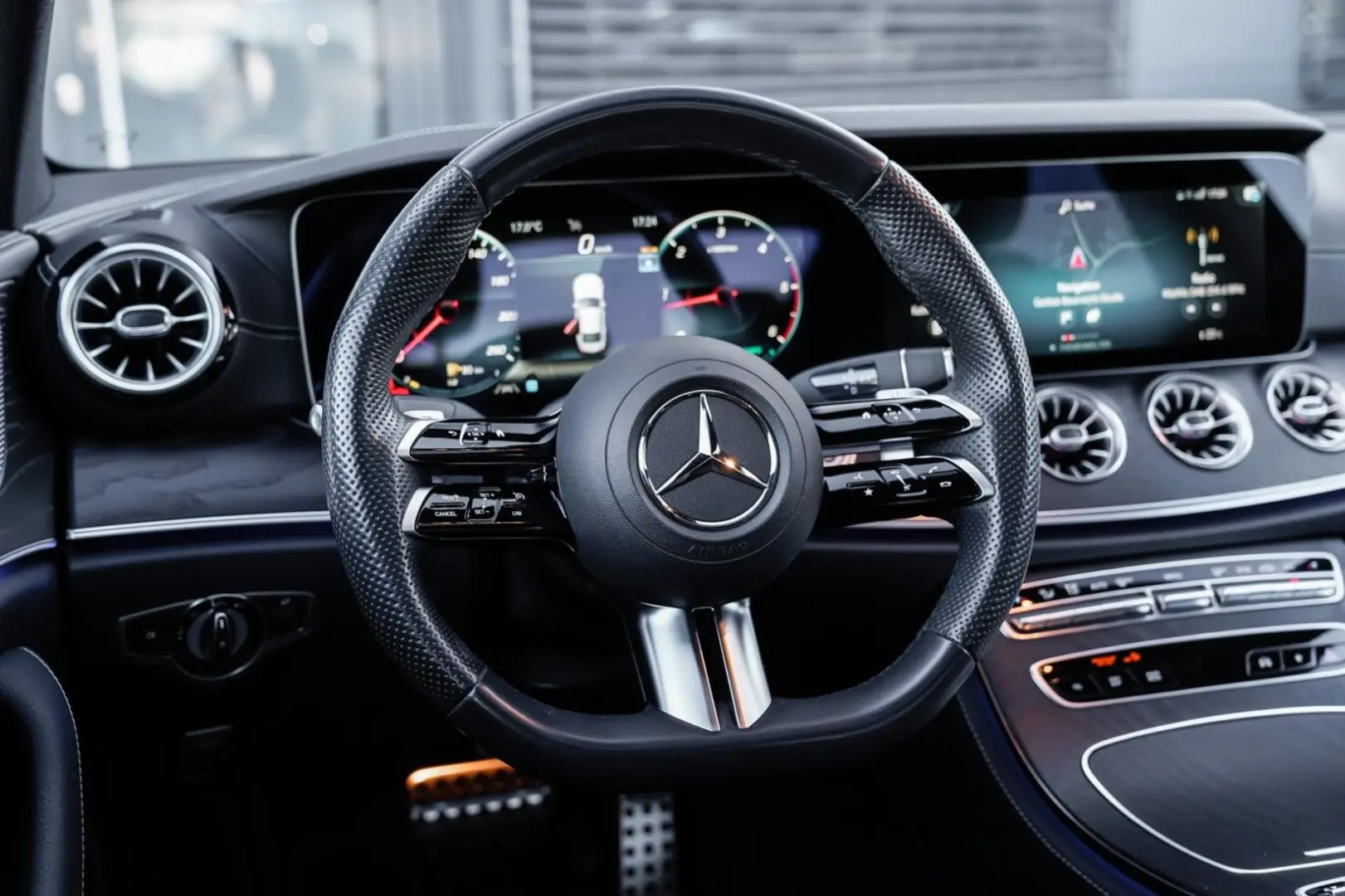 CLS 300 d 4M AMG-Night Paket-Burmester-S.Dach