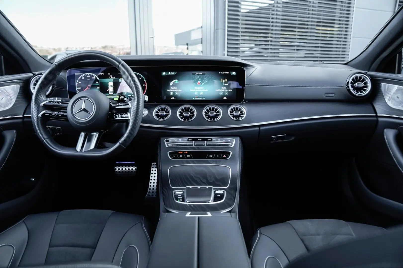 CLS 300 d 4M AMG-Night Paket-Burmester-S.Dach
