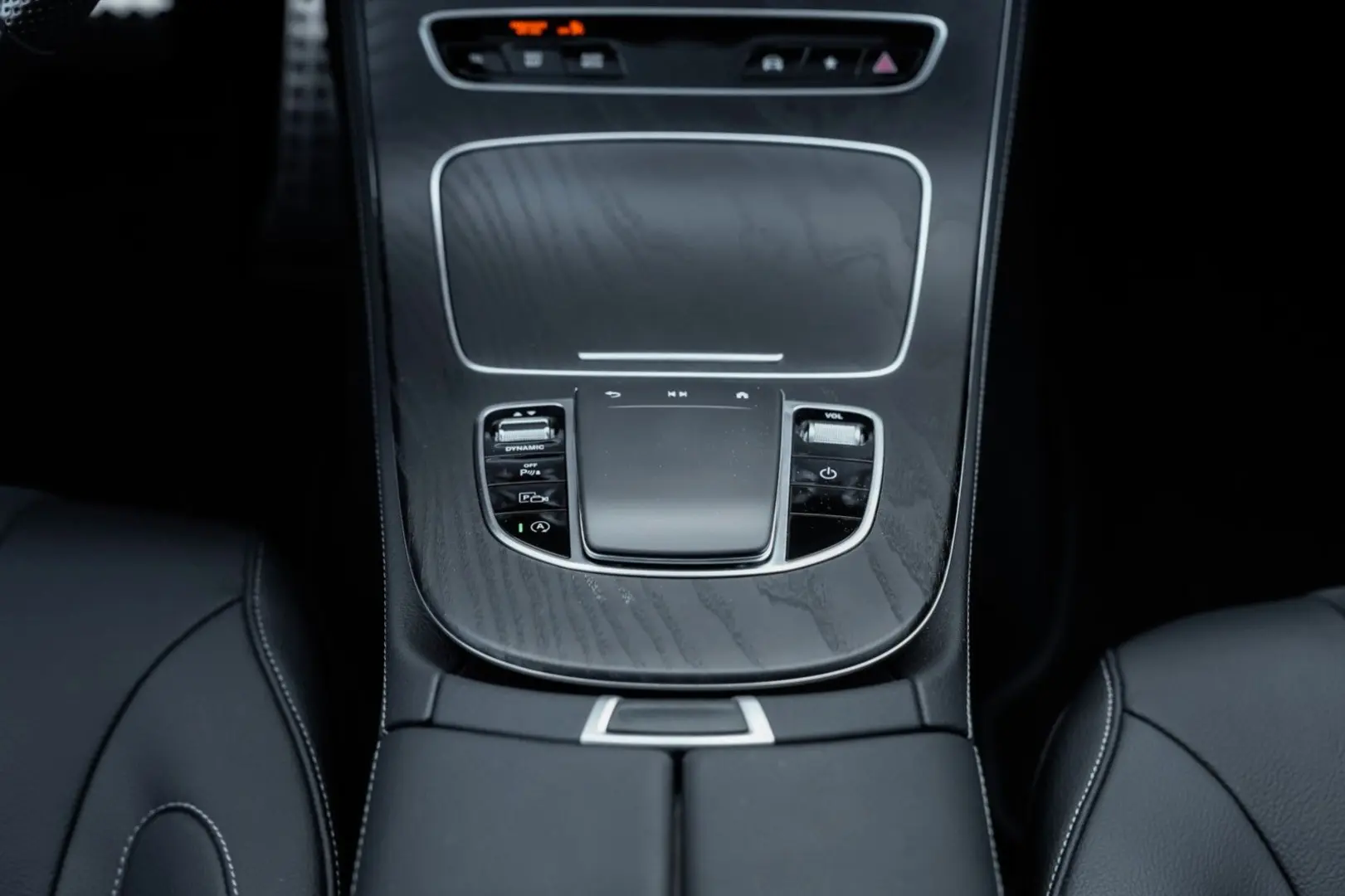 CLS 300 d 4M AMG-Night Paket-Burmester-S.Dach