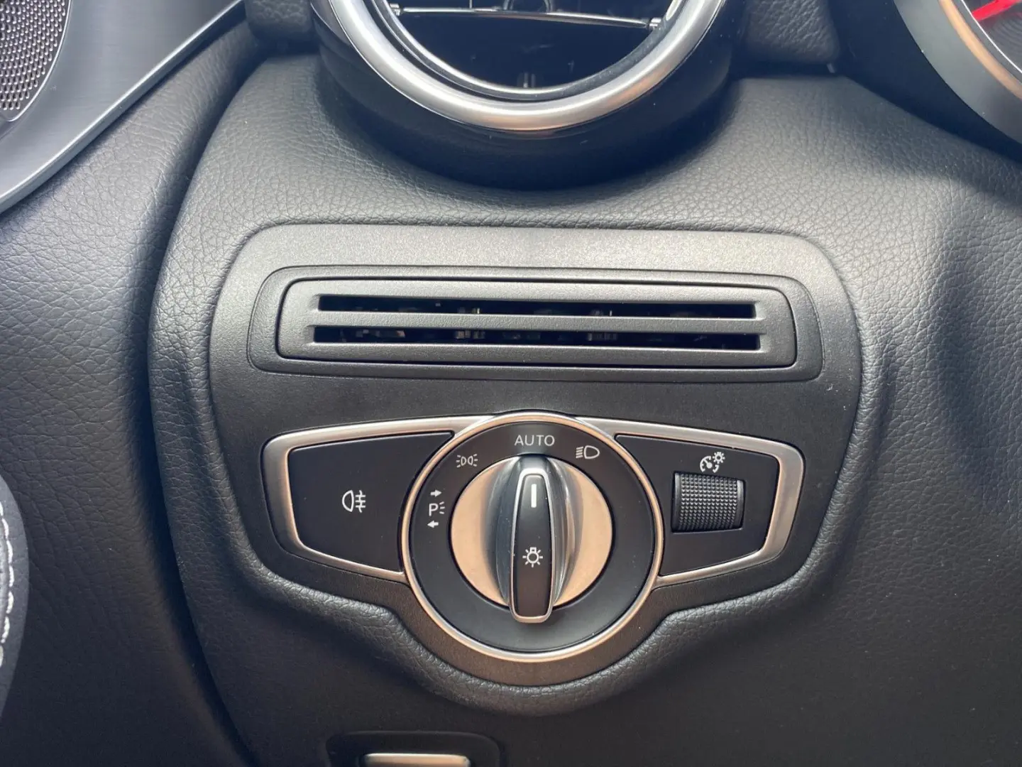 GLC 300 e AMG Burmester*AHK*LED*Alcantara*1